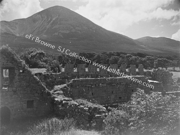 ABBEY & CROAGH PATRICK